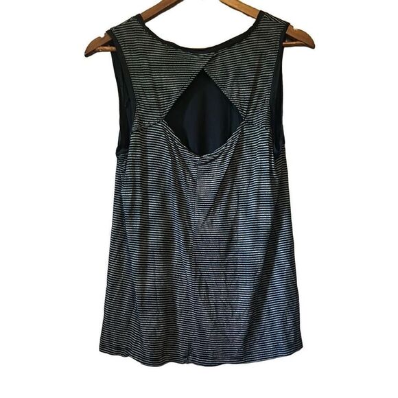 Old‎ Navy Tank Top Black Sleeveless Striped Diamond Print Casual Women's - Picture 5 of 5
